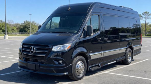 kent 8 passenger sprinter van