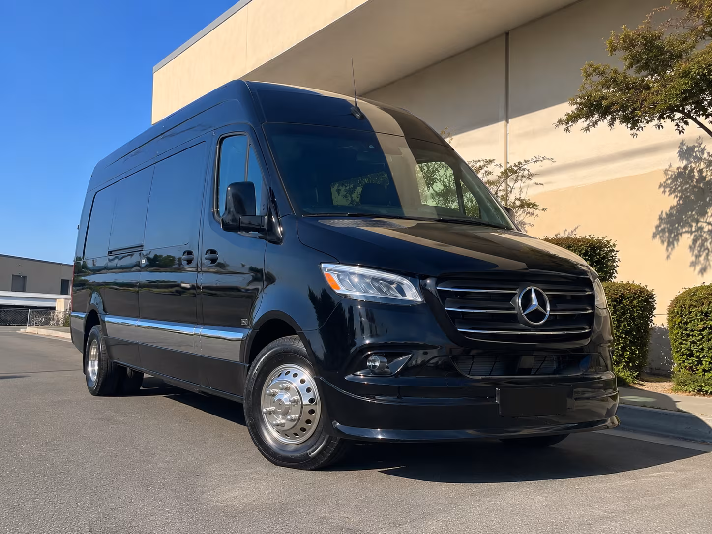 find the perfect transportation for your next prom 4